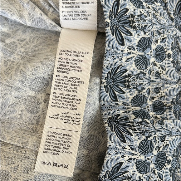 Fat Face Navy and White Floral Trousers/PJ’s 14 - Picture 15 of 15